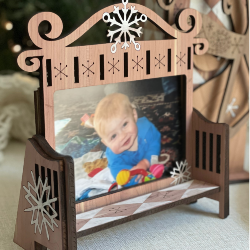 Christmas/Winter Bench Frame DIY